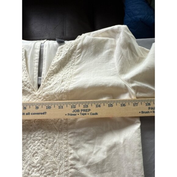 Old Navy Embroidered Cream Tunic Dress XS Lace Trim Keyhole Back Boho Casual - Picture 7 of 7